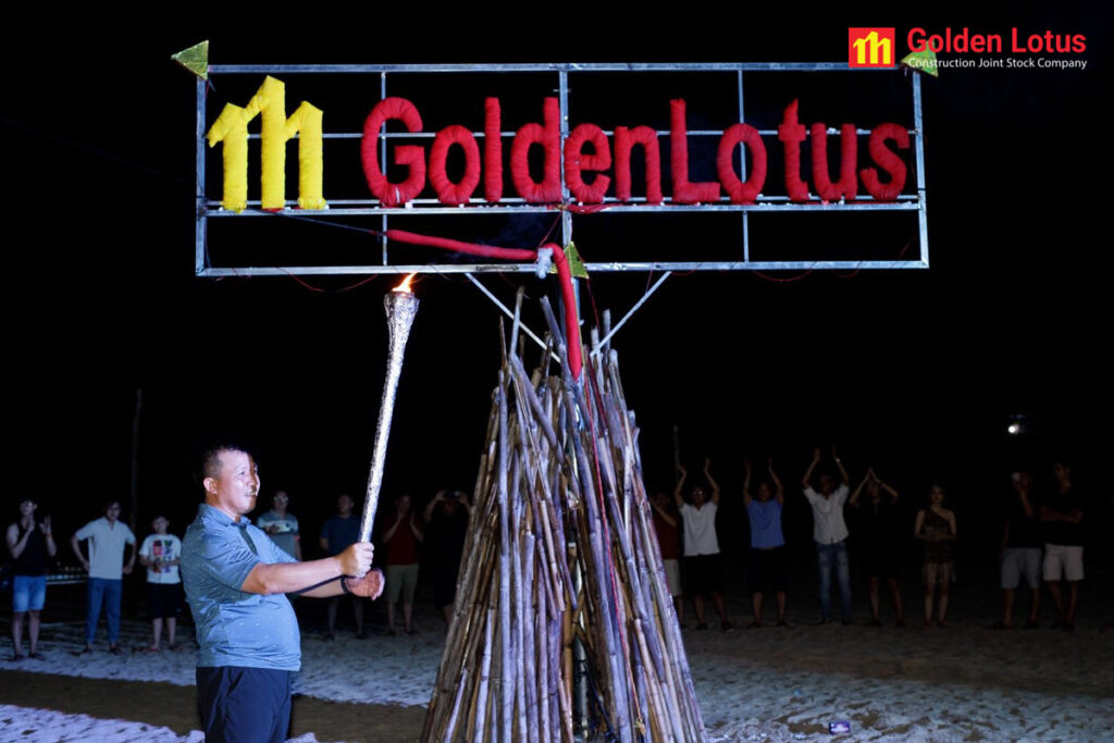 Golden Lotus rực lửa: Hành trình khám phá Nha Trang