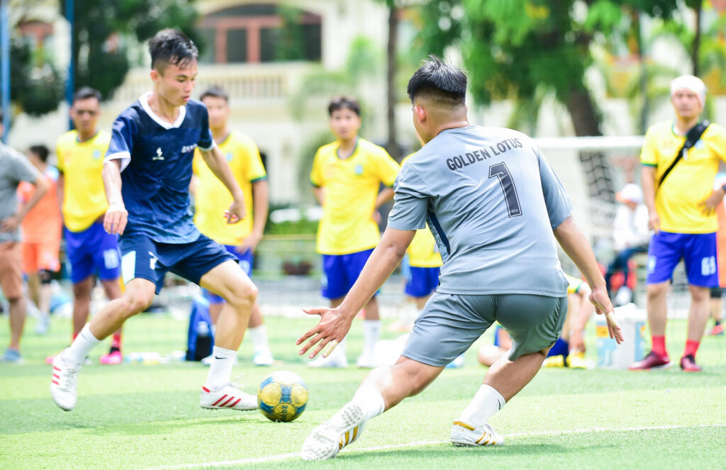 金莲荣获CBSC建筑、钢结构、机电行业足球锦标赛冠军