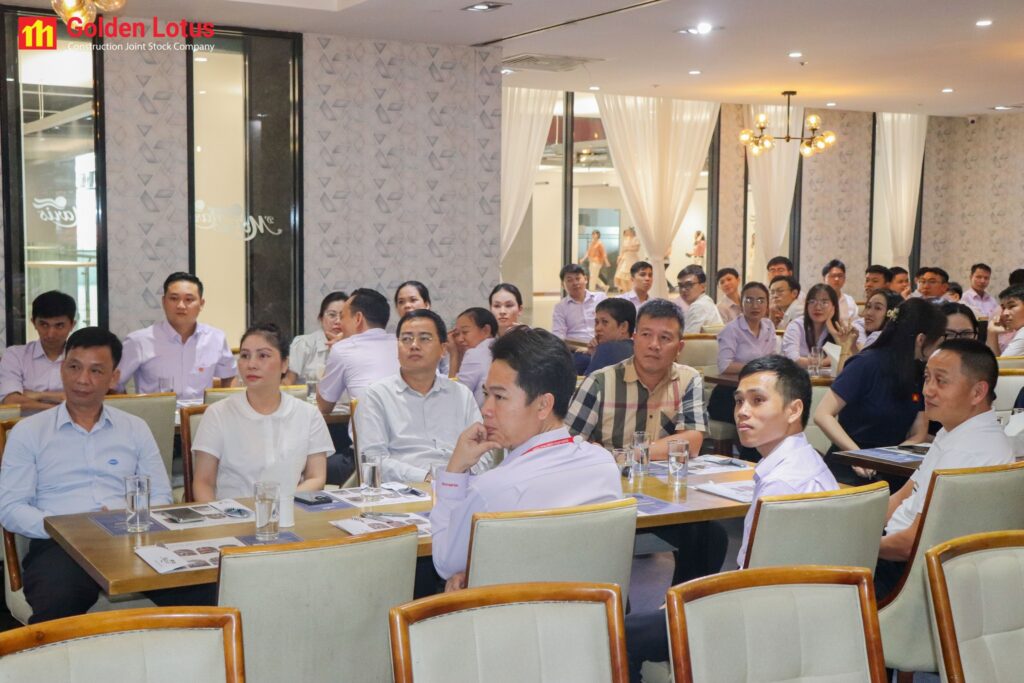 NÀNG THƠ BÔNG SEN VÀNG – RẠNG RỠ NGÀY 20/10 TẠI GOLDEN LOTUS CONSTRUCTION